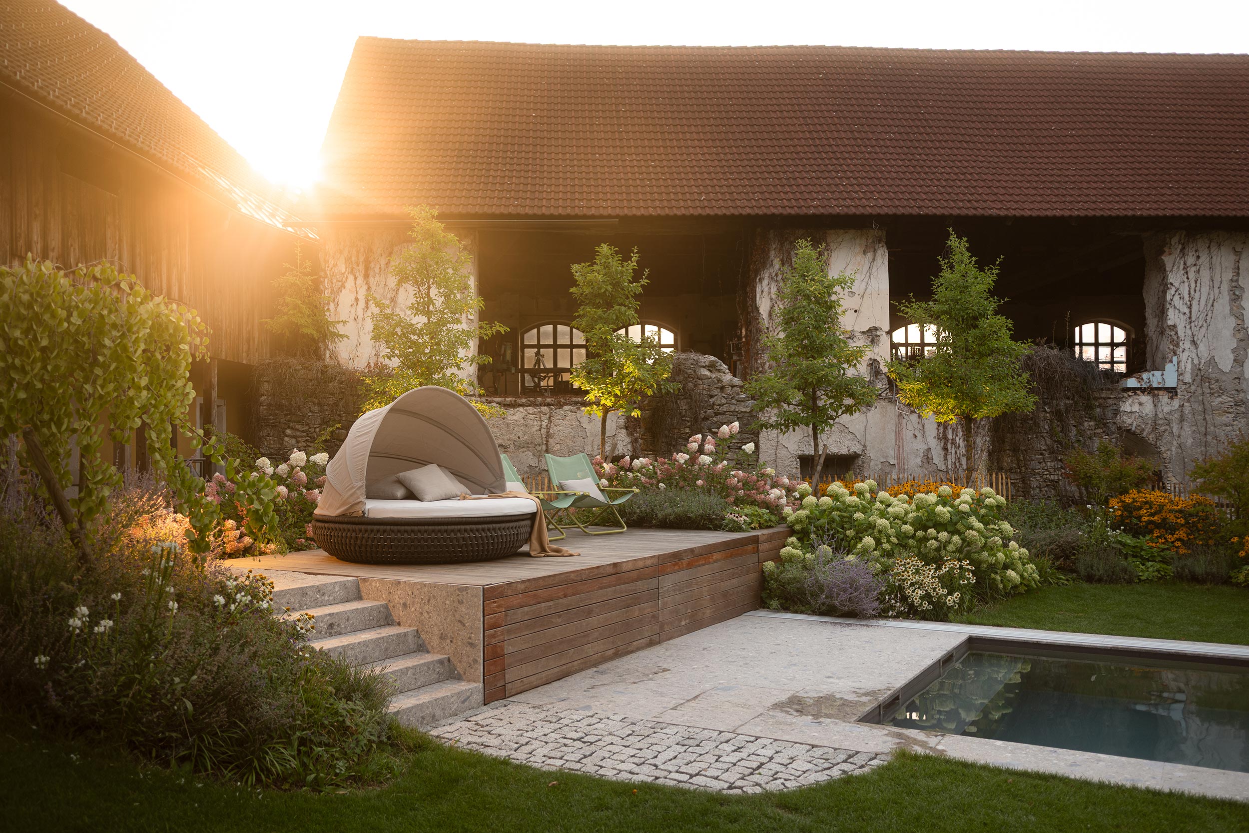 071_02_Terasse-Gegenlicht