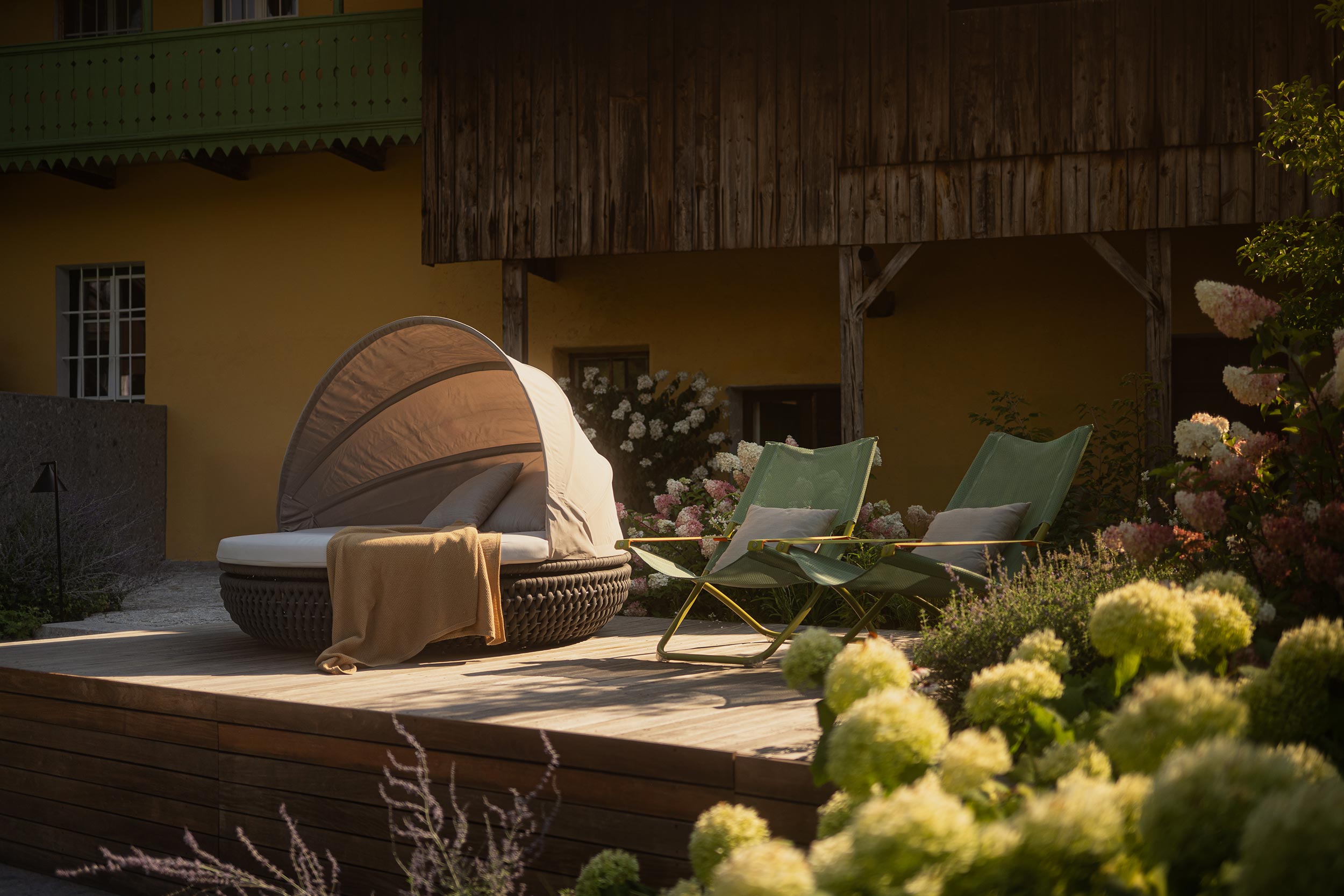 071_06_Terasse-m-Hortensien